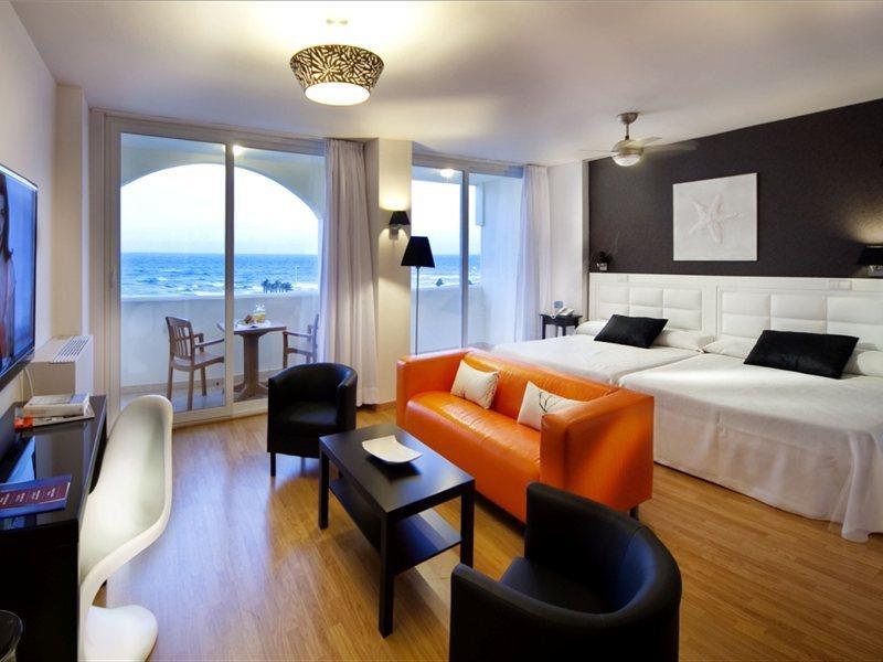 Отель Evenia Zoraida Garden Рокетас-де-Мар Экстерьер фото